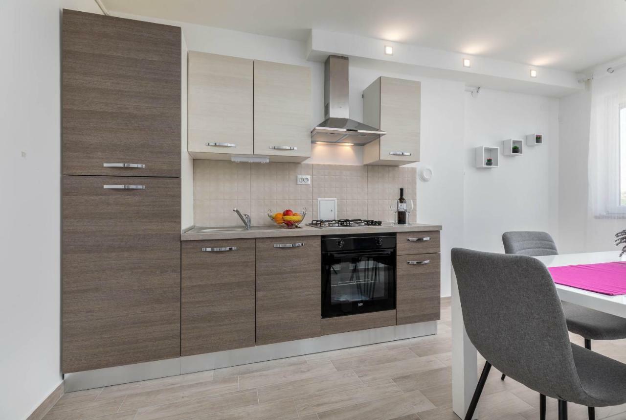 Apartment Sole Πούλα Εξωτερικό φωτογραφία