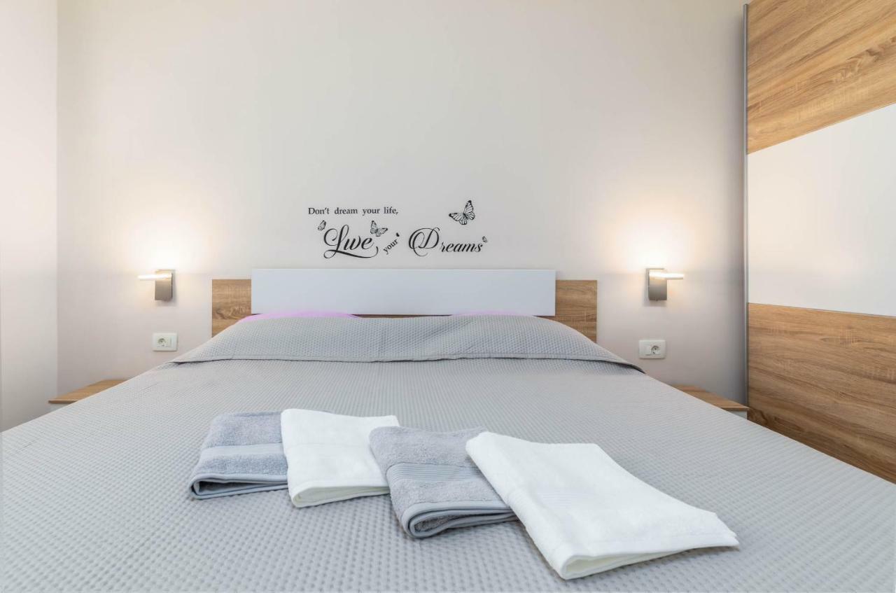 Apartment Sole Πούλα Εξωτερικό φωτογραφία